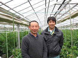 鶴岡さん(左)と鵜澤さん(右)